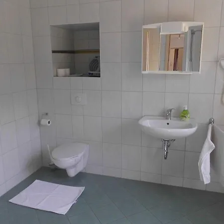 Apartment Ferienwohnung-schoenhaide *
